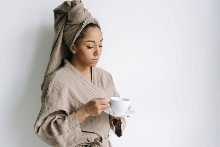 Simple Ways to Make Mornings More Mindful and Enjoyable